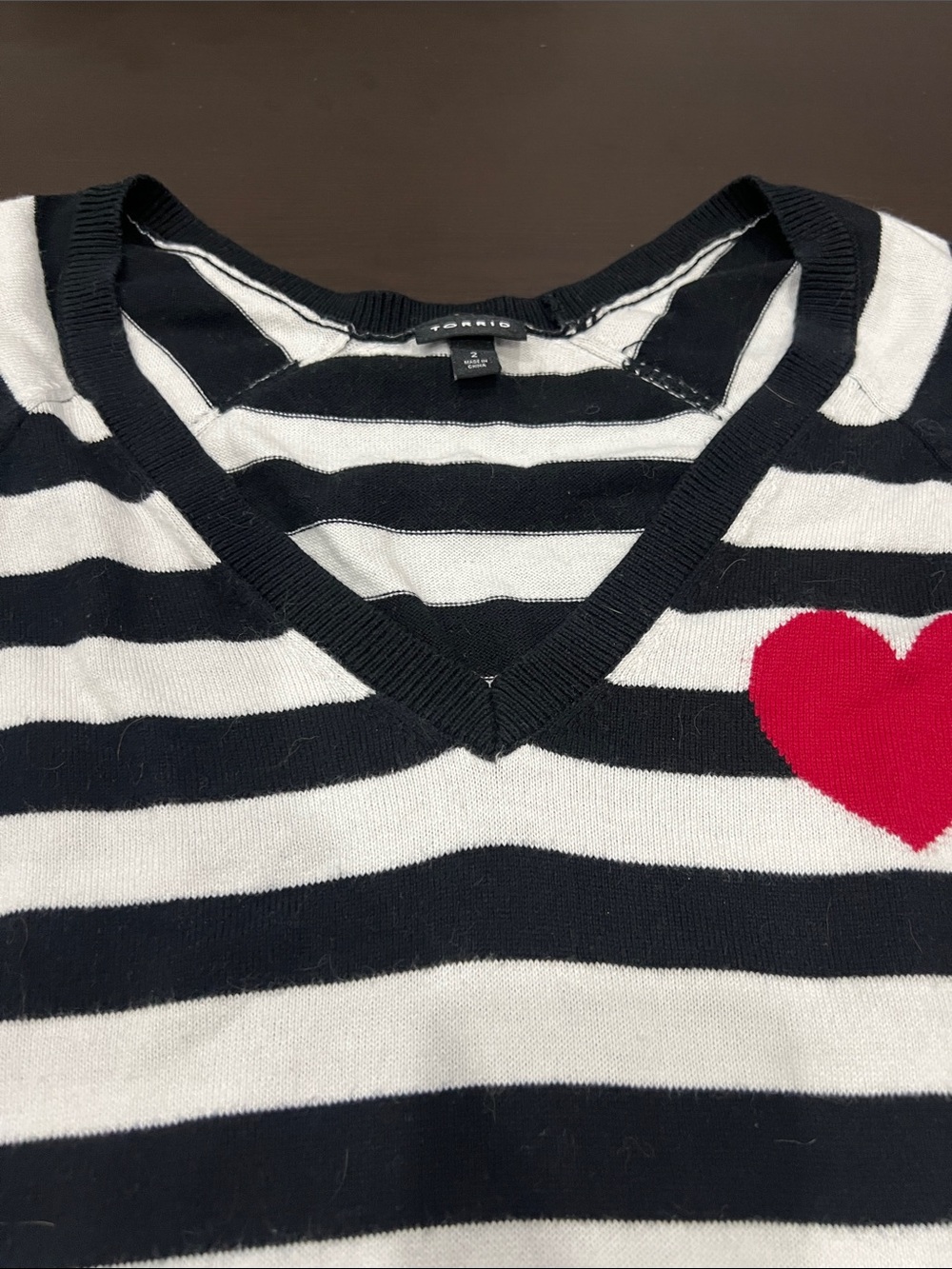 torrid Black & White Striped V-Neck Sweater with Red Heart - Picture 4 of 6